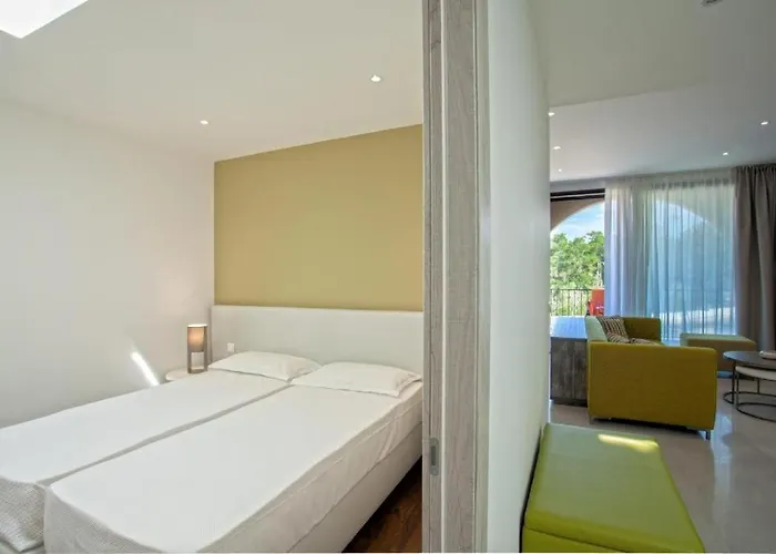 Appartement E Rondinelle 3 *